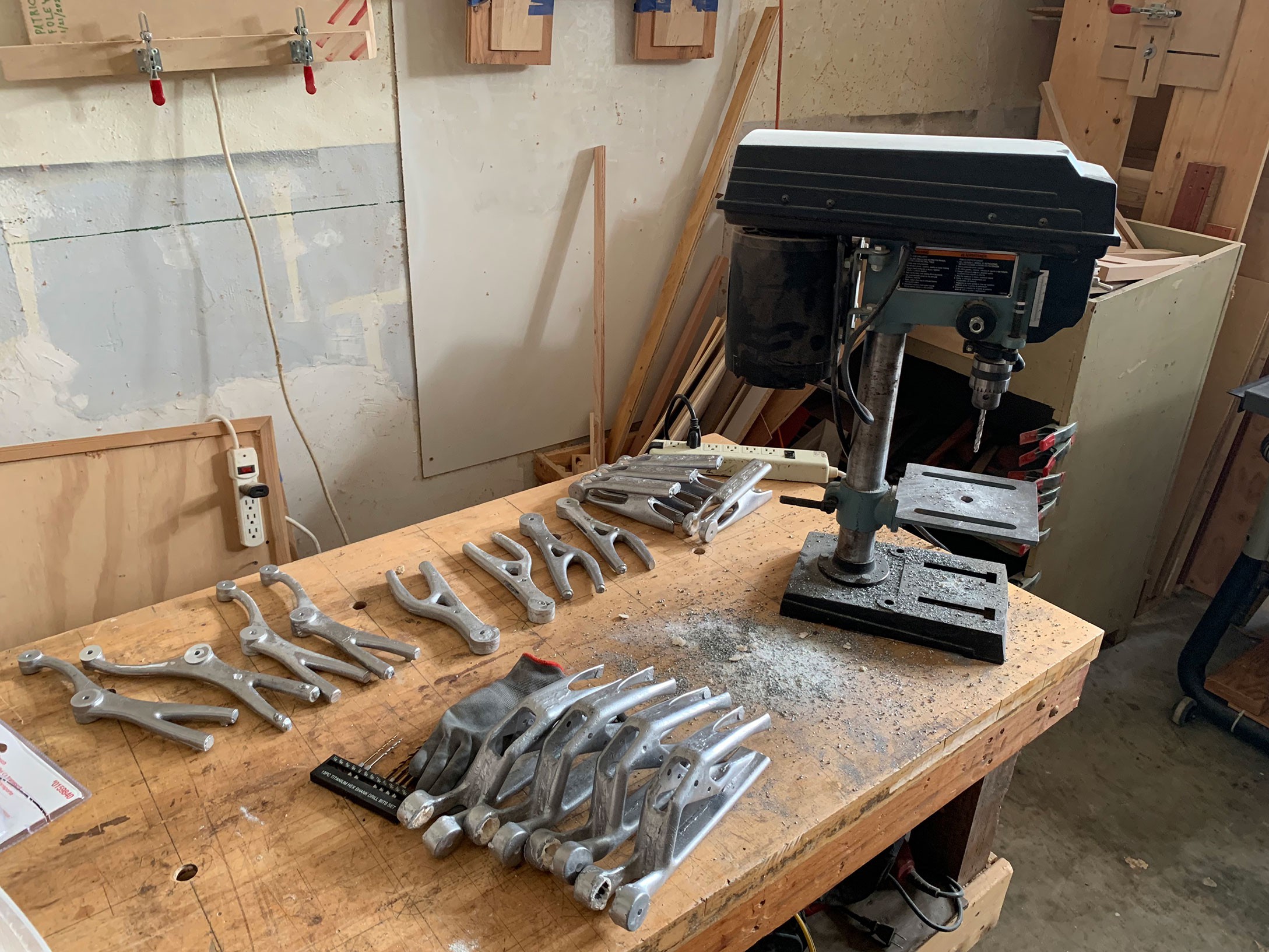 Chasing cast parts